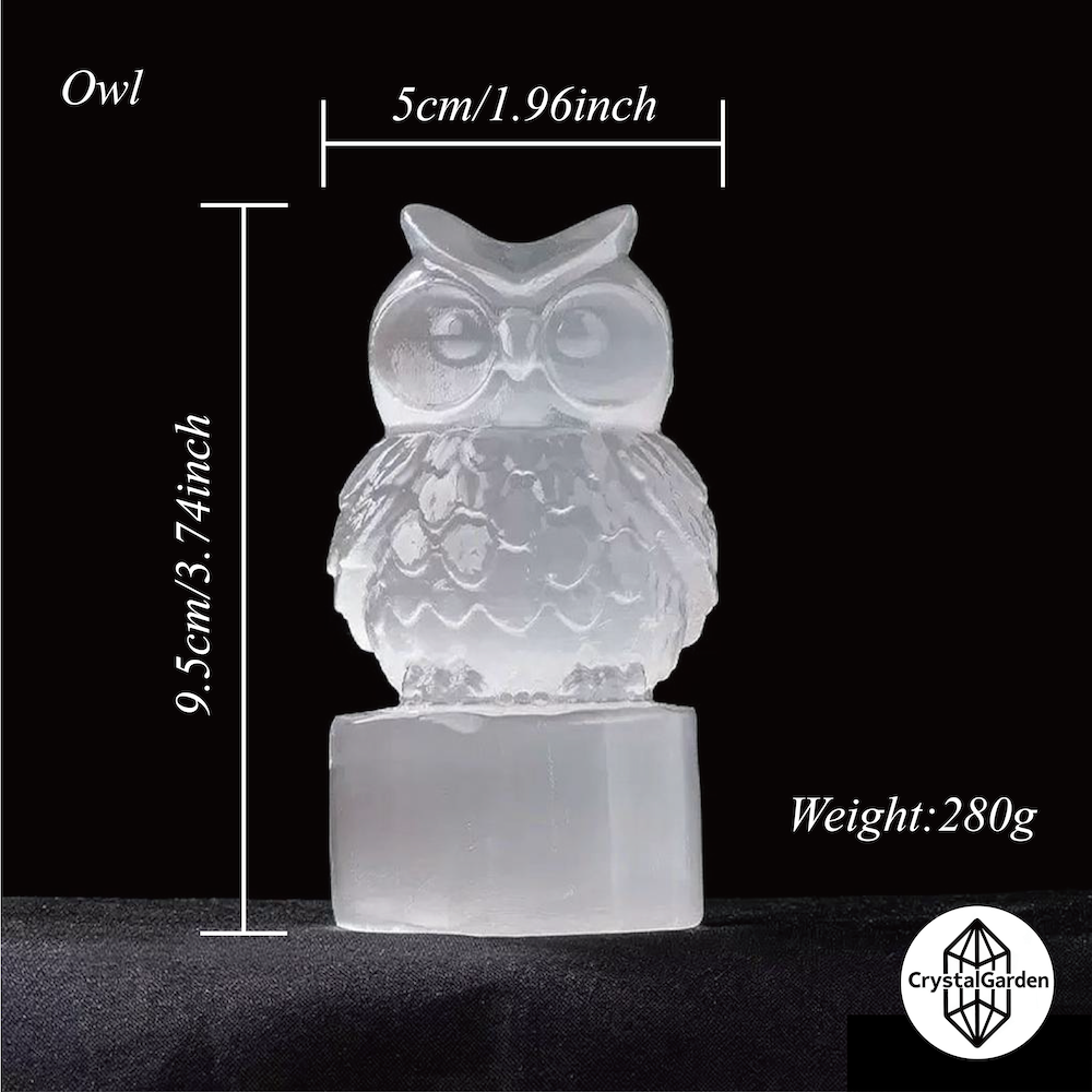 Selenite Carving Family - Image 11