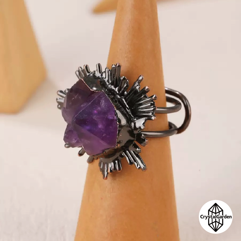 Amethyst Sun Vintage Ring - Image 4